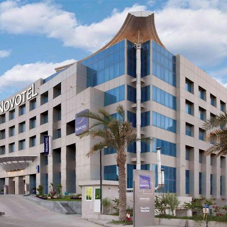 Novotel Dammam Business Park Eksteriør bilde